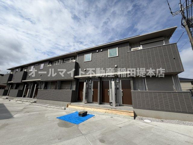 稲城市坂浜のアパート
