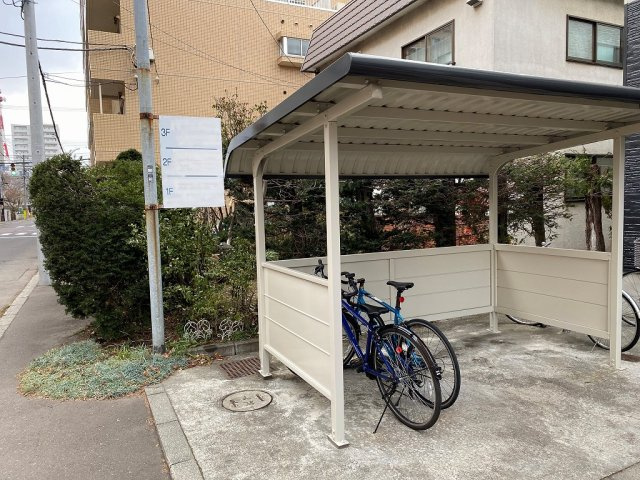 レオパレス桑園のその他|駐輪場