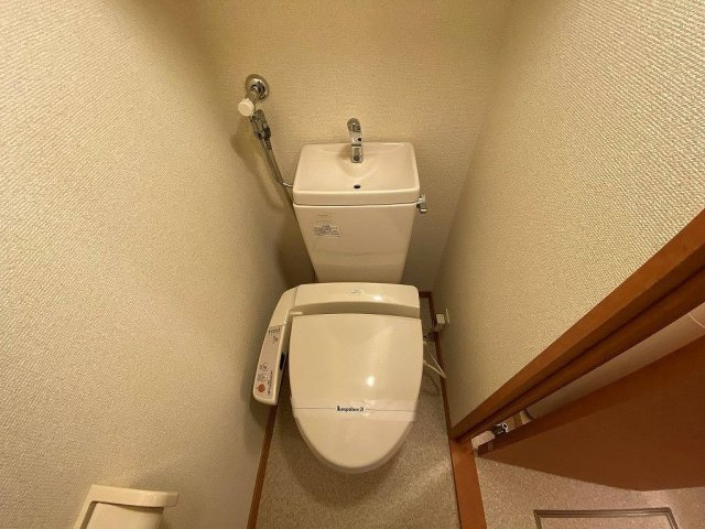 レオパレスこまくさのその他