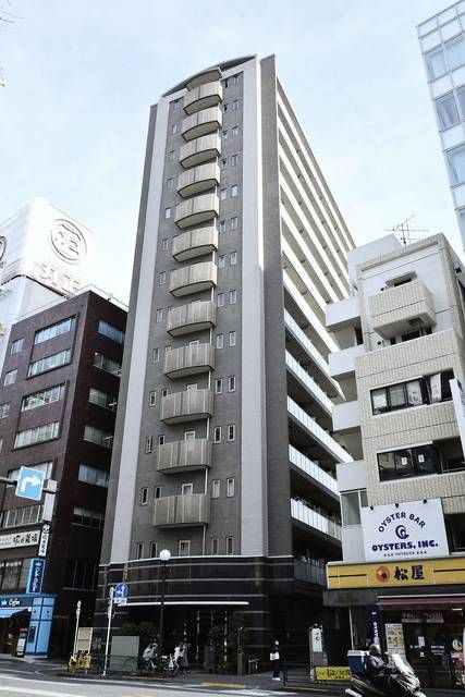 マイネシュロッス四谷の外観