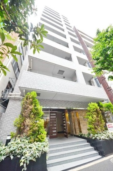 千代田区岩本町１丁目の賃貸マンションの外観
