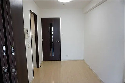 千代田区岩本町１丁目の賃貸マンションの居間・リビング