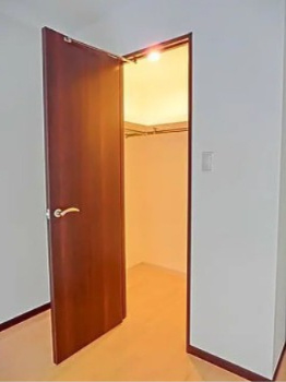 千代田区岩本町１丁目の賃貸マンションの収納