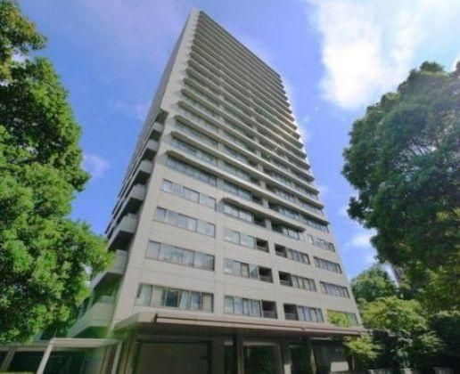 小石川パークタワーの外観