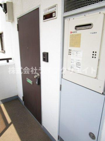 willさくら町前の玄関