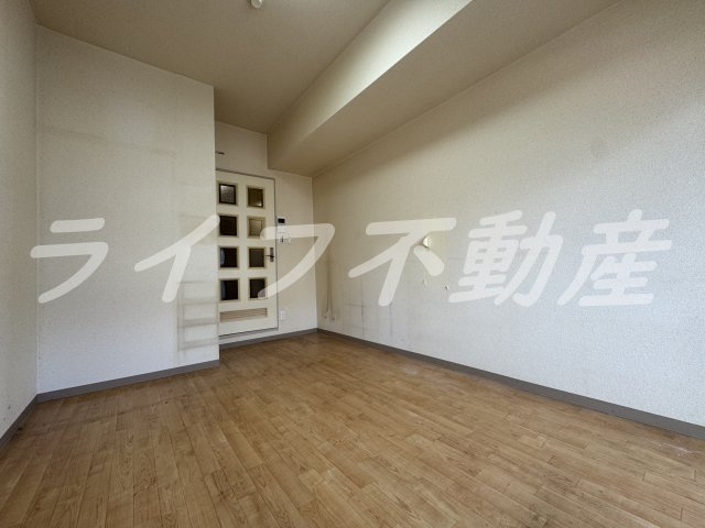 パークレーン深江の洋室|明るい洋室です