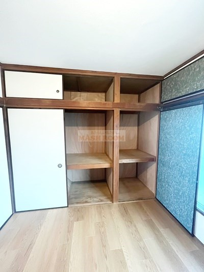 成田東3丁目戸建の収納