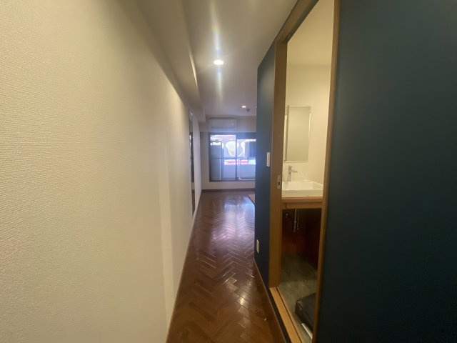 おおきにオタロードビルの内装