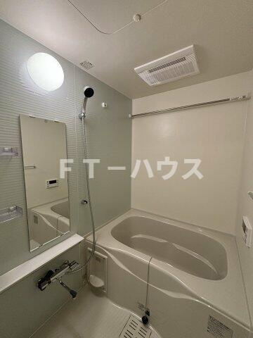 ＧＥＮＯＶＩＡ妙典の浴室