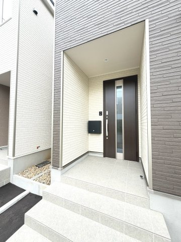 【新築戸建】札幌市南区川沿13条1丁目2棟のエントランス