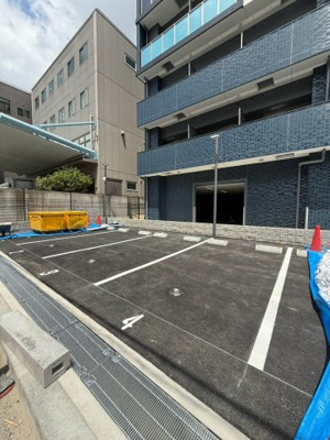 【駐車場】 | ー