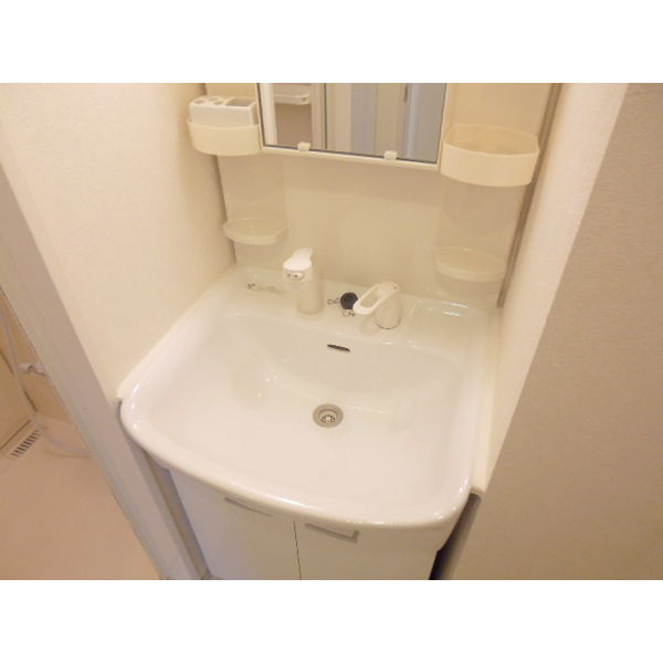KDXレジデンス神宮前の洗面所