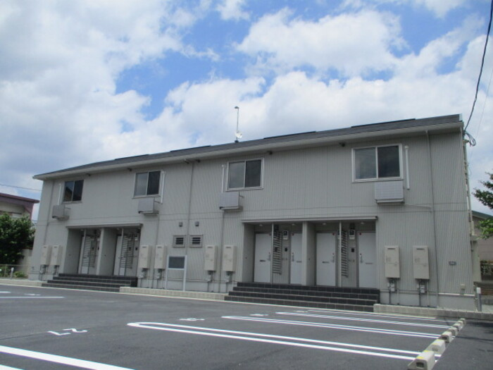 シュトラールの外観|おしゃれな外観です