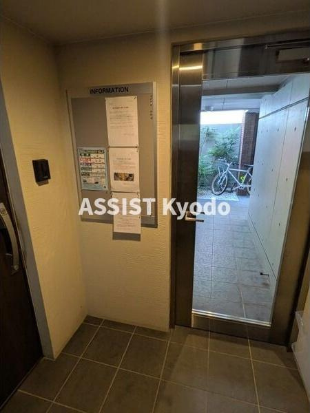 Branche北沢のエントランス