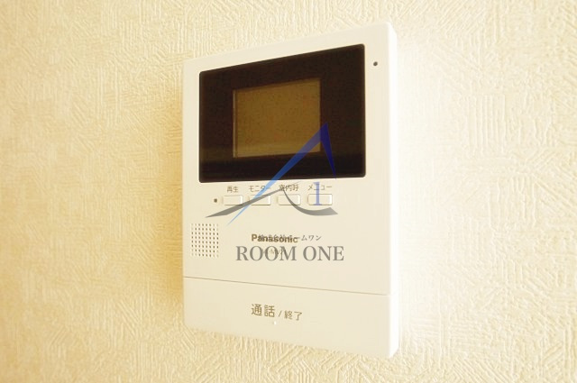 グランヒルズ岸谷のセキュリティ|モニター付きインターホンです。