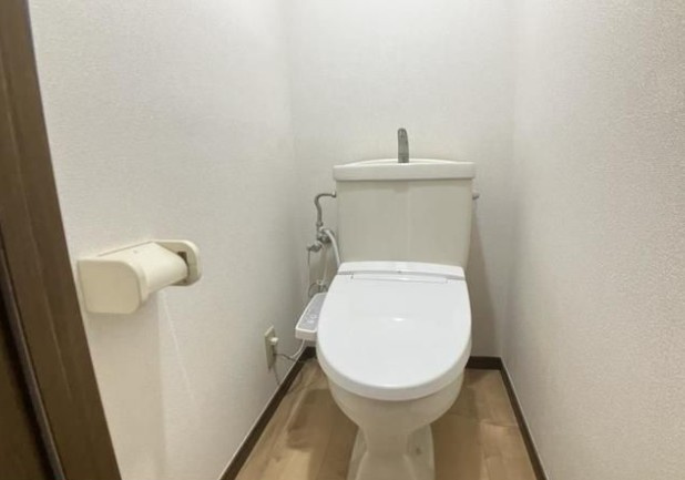 豊島区南長崎５丁目の賃貸マンションのトイレ|※別室参考写真