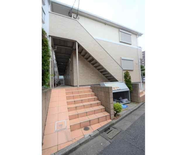 テスタ東小松川のエントランス