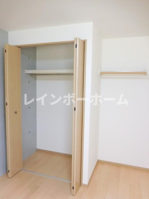 Chambre Hidemi Ⅱ仲介手数料（賃料の1.10ヵ月）の50％OFF対象物件！の収納|十分な収納スペースがあります