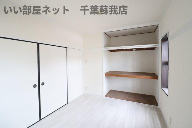 サンウィング稲荷町の寝室|ゆとりの広さです