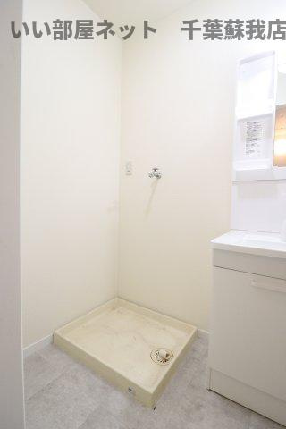 サンウィング稲荷町の洗面所|洗濯機置場