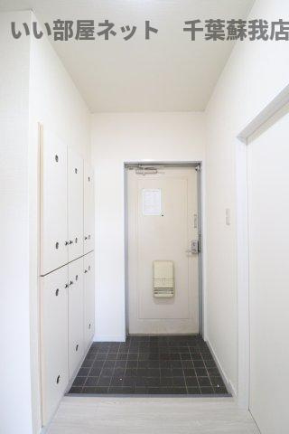 サンウィング稲荷町の玄関|シンプルで使いやすい玄関です