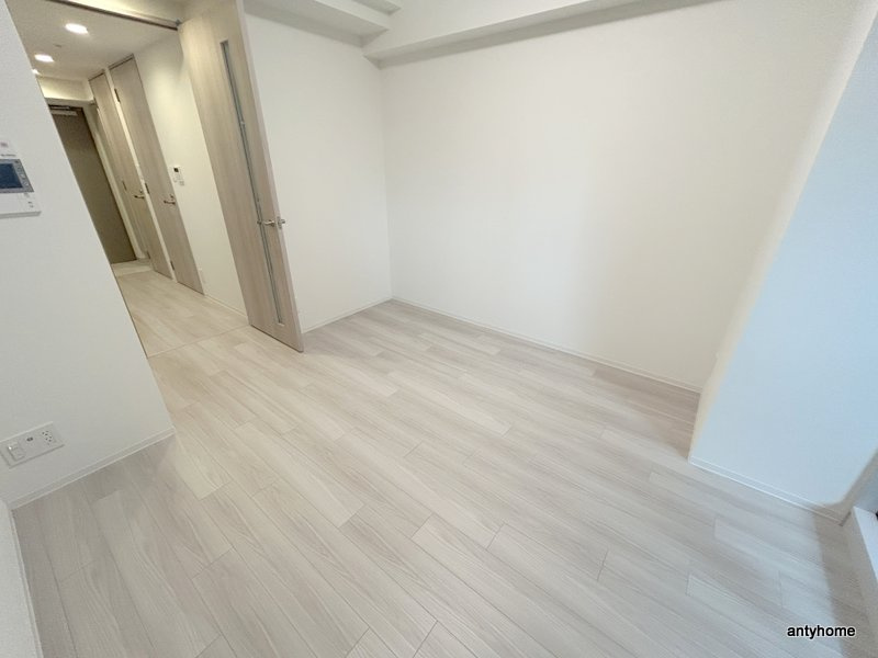 プレリス北巽駅前ラバルス　仲介手数料無料の洋室