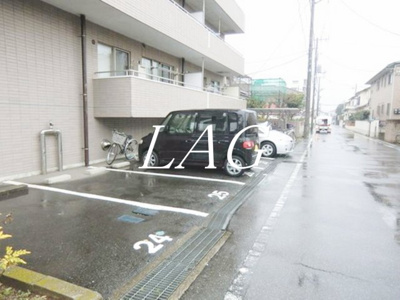 【駐車場】 | 幕張台パークレジデンス | 駐車場です。