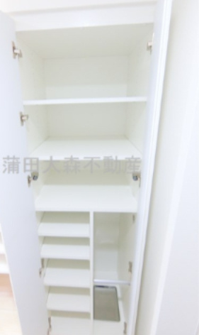 リテラス蒲田の設備|玄関収納