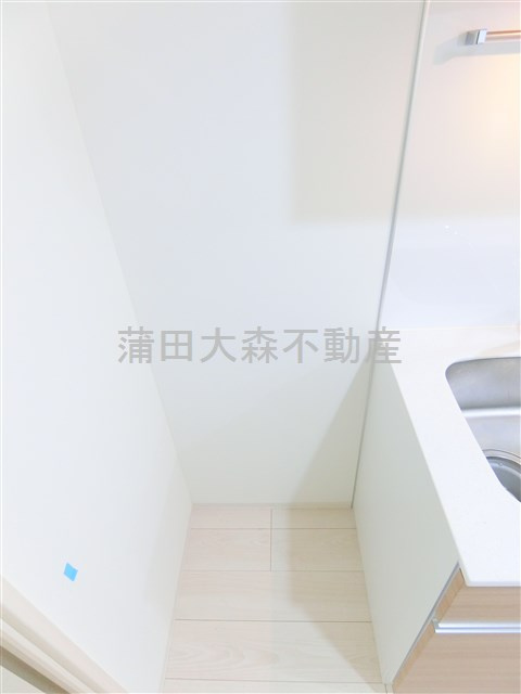 リテラス蒲田のキッチン|冷蔵庫置き場