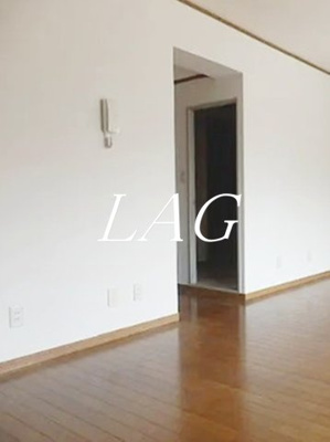 【居間・リビング】 | ジーエス向ヶ丘 | 洋室のお部屋です。