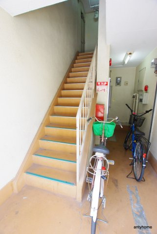 カンフォート淡路　仲介手数料無料のロビー