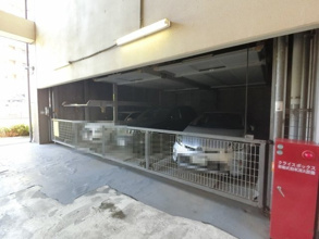 【駐車場】 | ロイヤルハイネス