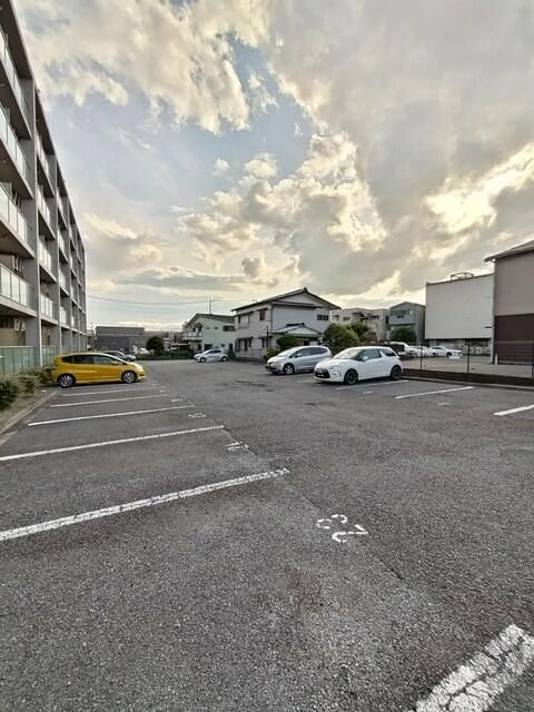 アビターレの駐車場
