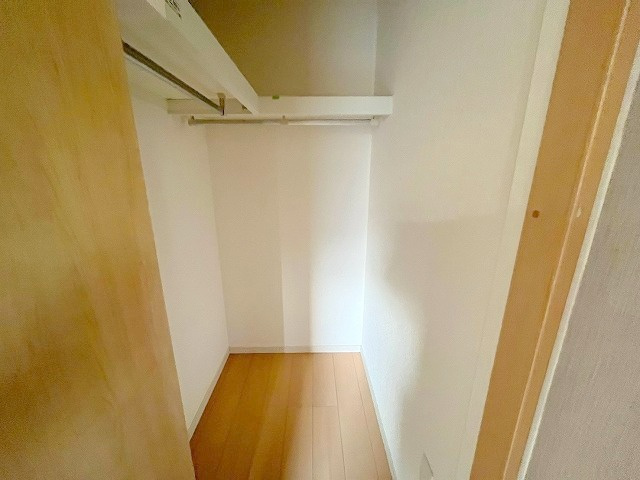 KTIレジデンス西中島3の内装