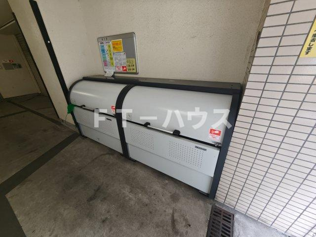 サンパレスＣＡ田中の玄関