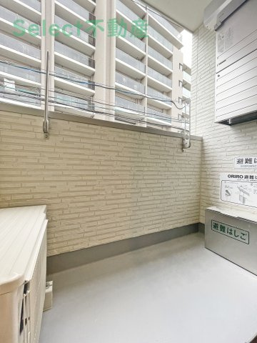 REGALEST 新瑞橋のバルコニー