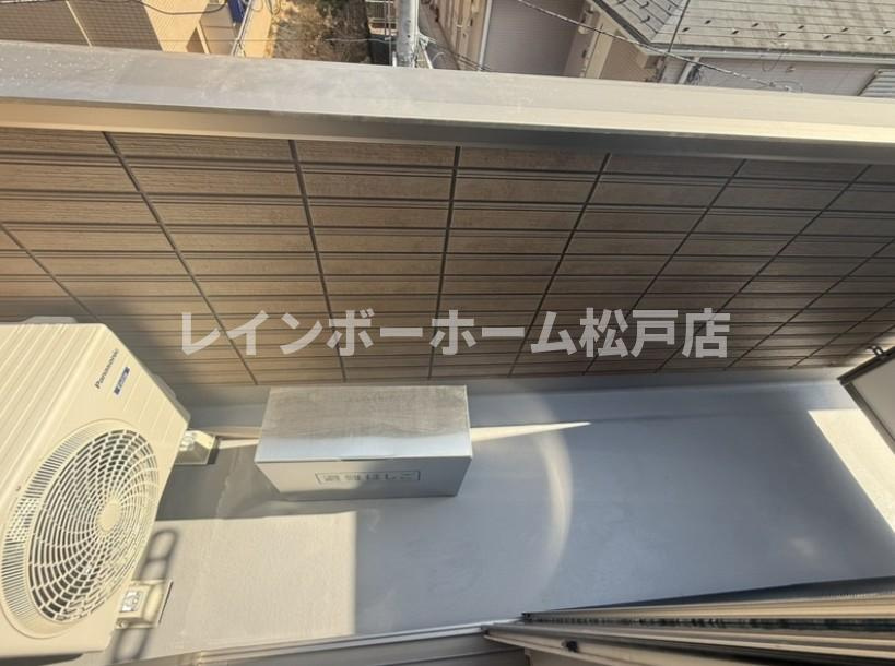 SR松戸特典：仲介手数料が無料です!!のバルコニー|バルコニーからの眺めを楽しみながら食事をしませんか