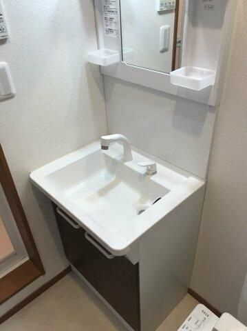 ブリーゼ金沢文庫の洗面所