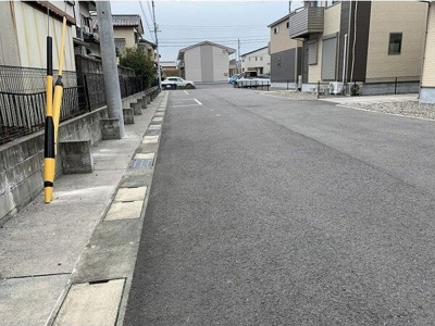 【エントランス】 | 八剣戸建E棟