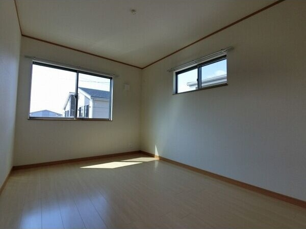 【洋室】 | 八剣戸建E棟