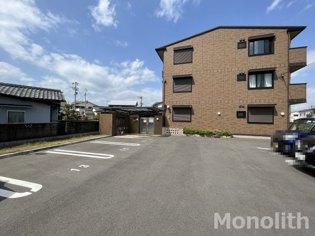 プラージュsakigakeの駐車場