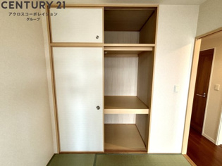 甲子園三番町ハイツの収納