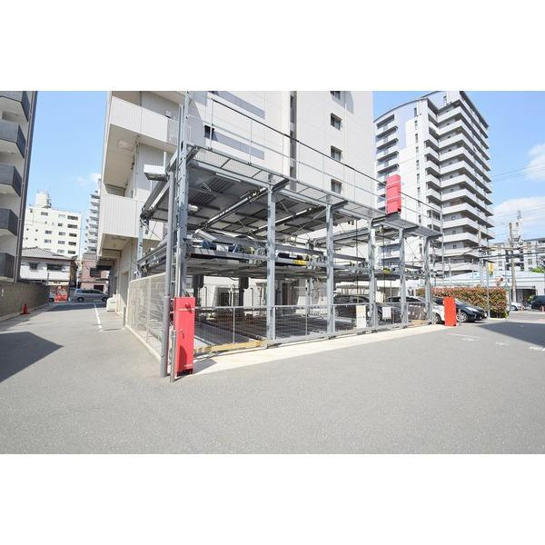 グランルージュ城東の駐車場