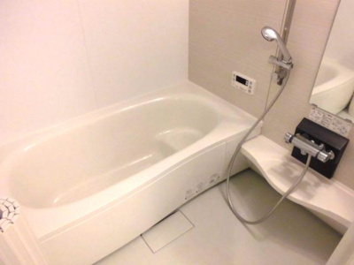 【浴室】 | グランメール北鴻巣 | ※同タイプの別の部屋の写真です。
