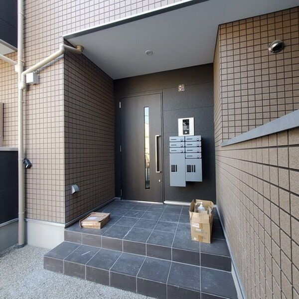 Anecis名駅南のエントランス