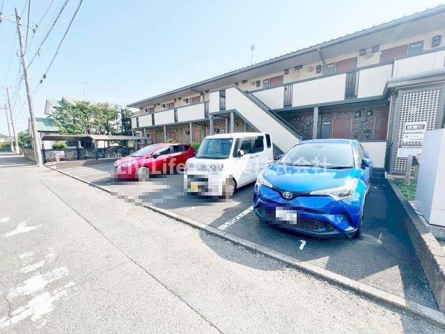 グリーンベールの駐車場