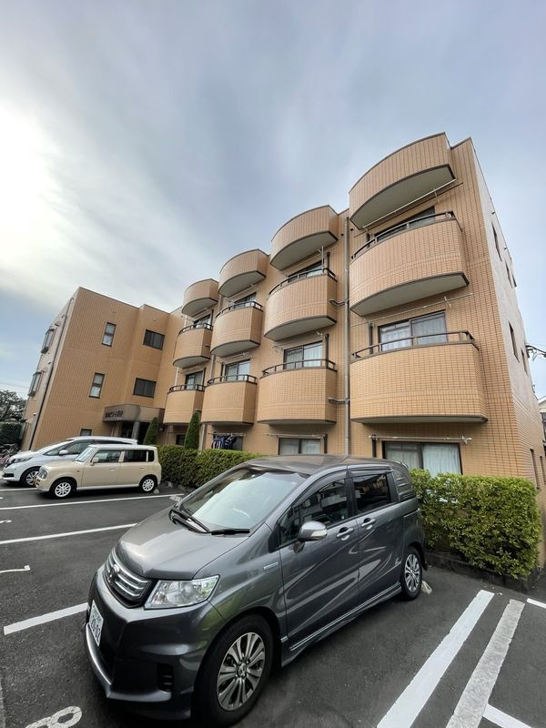 クレスコート国立
