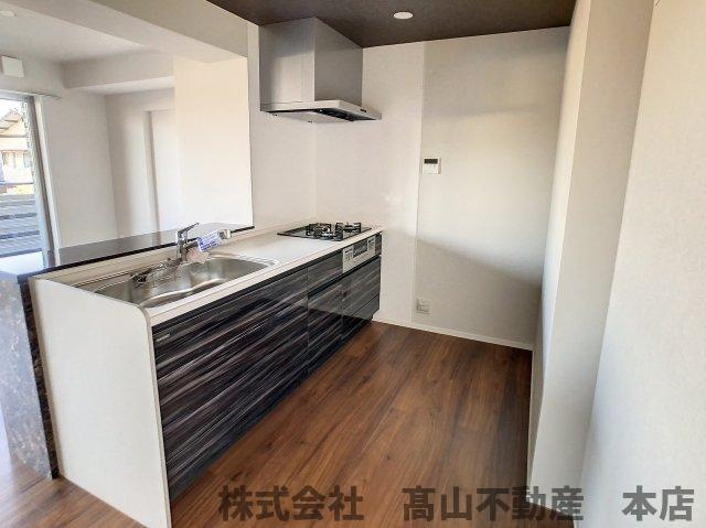 宗像市東郷５丁目の賃貸マンションのキッチン