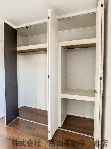 宗像市東郷５丁目の賃貸マンションの収納