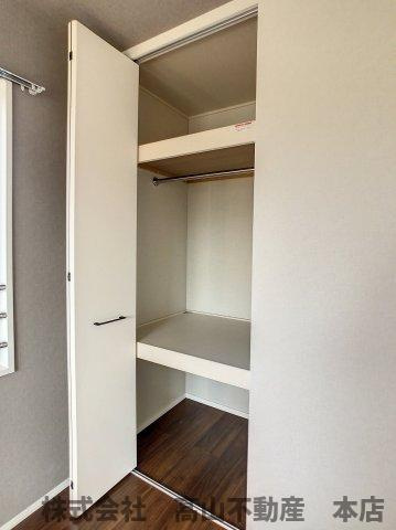 宗像市東郷５丁目の賃貸マンションの収納